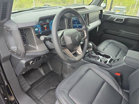 New 2026 Ford Bronco Big Bend w/ Black Diamond Package AWD/4WD image 13