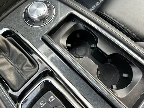 Used 2024 Nissan Armada SV w/ Cargo Package image 22