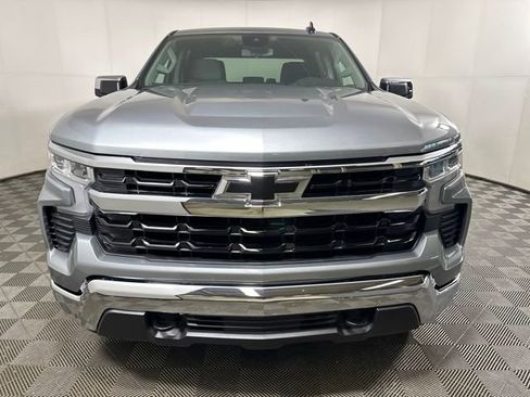 Used 2025 Chevrolet Silverado 1500 LT image 8