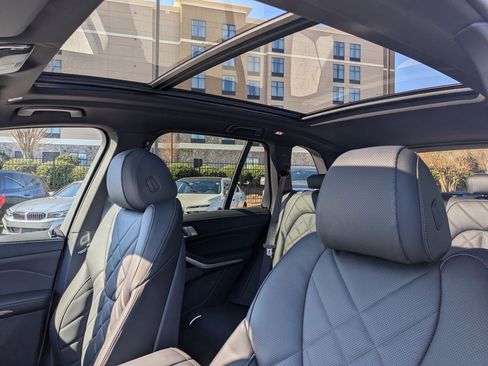 New 2026 BMW X5 xDrive40i w/ M Sport Package image 17