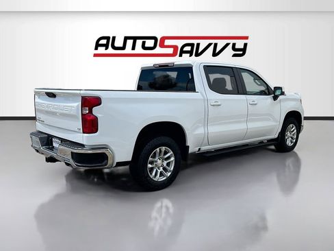 Used 2024 Chevrolet Silverado 1500 LT w/ Z71 Off-Road Package AWD/4WD image 7