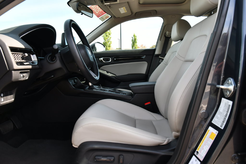 Used 2024 Honda Civic EX-L image 11