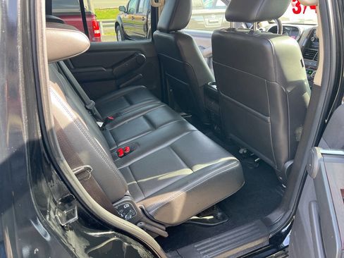 Used 2010 Ford Explorer Limited image 35