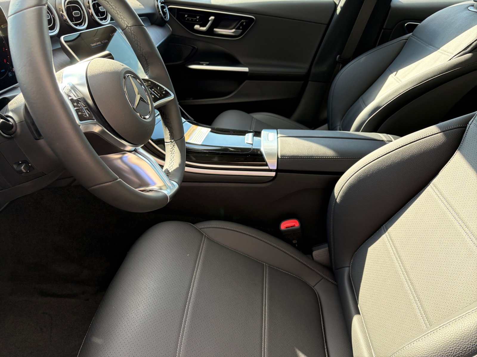 Used 2026 Mercedes-Benz C 300 4MATIC Sedan image 14