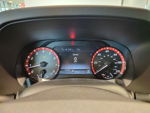 New 2026 Nissan Frontier PRO-4X w/ Pro-4x Convenience Package image 23