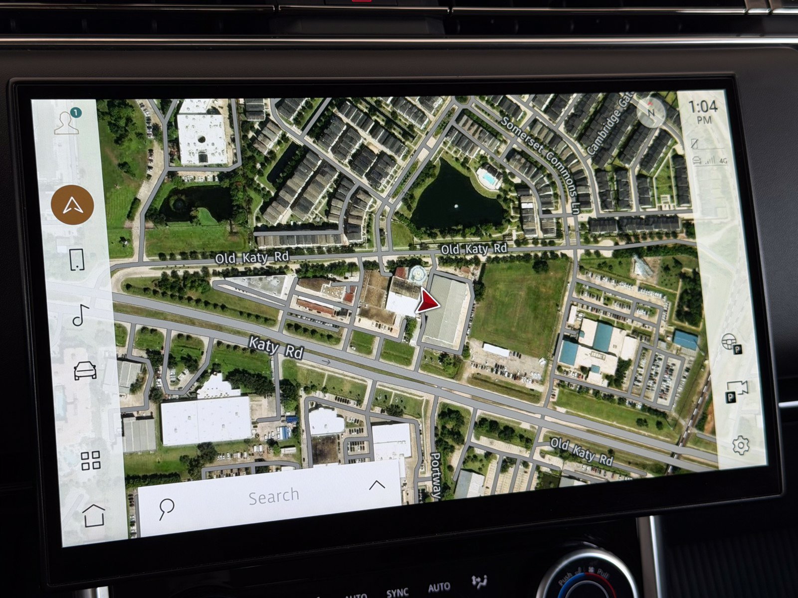 Used 2022 Land Rover Range Rover SE AWD/4WD image 6
