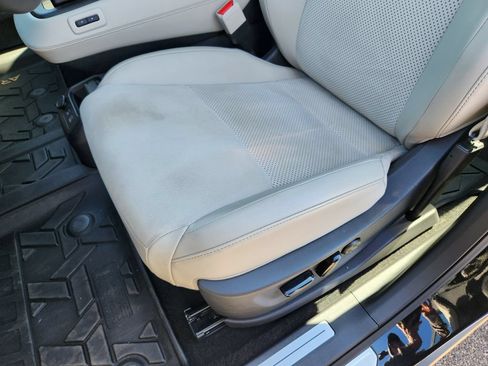 Certified 2024 Nissan Ariya AWD image 21