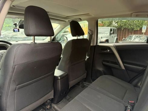 Used 2018 Toyota RAV4 XLE w/ Plus Extra Value Package AWD/4WD image 13