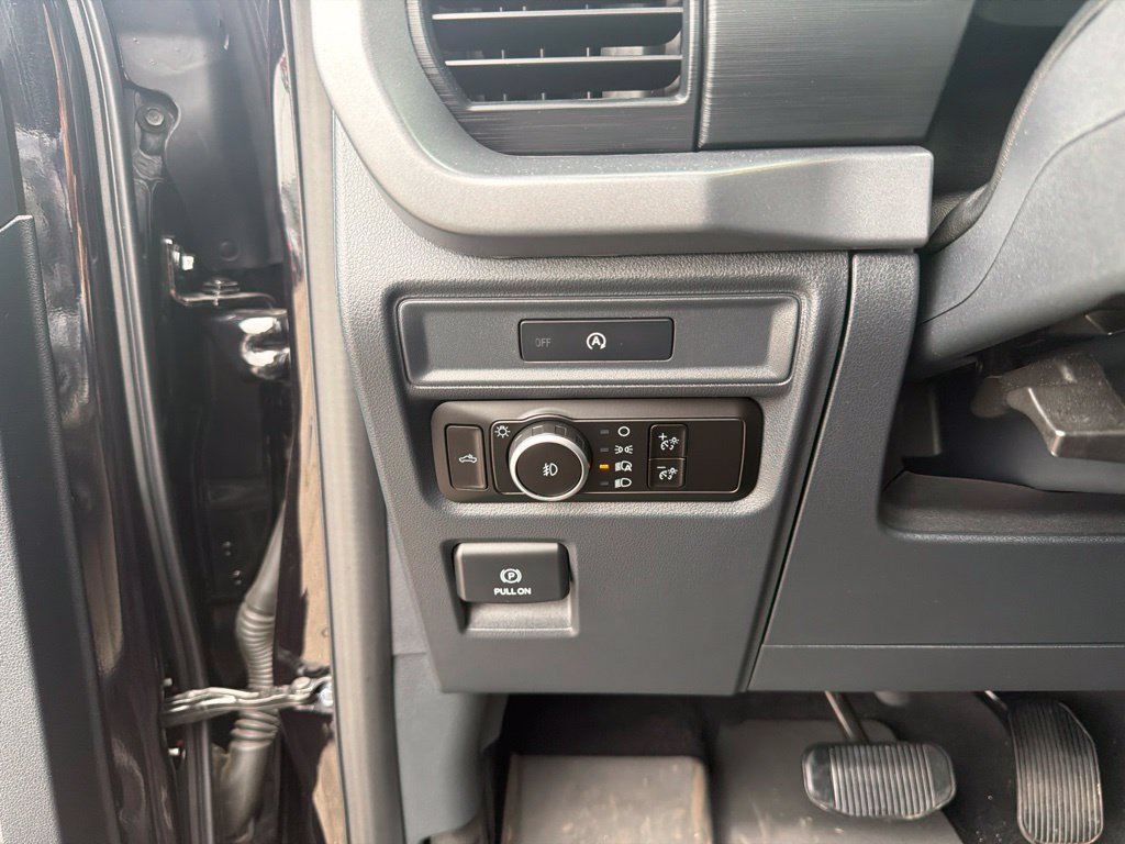 Used 2025 Ford F150 XLT w/ Equipment Group 301A Standard AWD/4WD image 14