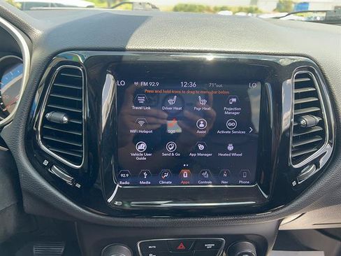 Used 2018 Jeep Compass Limited w/ Navigation Group AWD/4WD image 20
