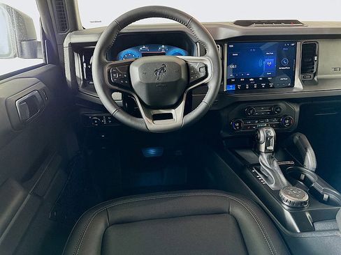 New 2025 Ford Bronco Big Bend w/ Black Diamond Package AWD/4WD image 10