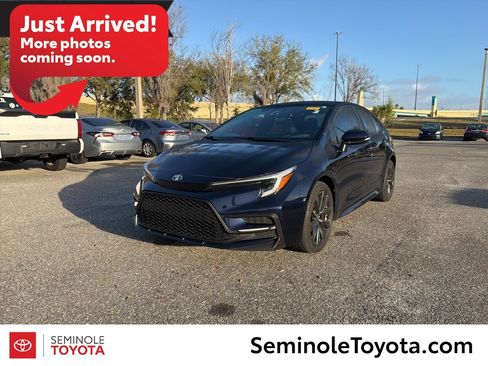 Used 2023 Toyota Corolla SE image 1