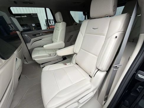 Certified 2024 Cadillac Escalade Sport Platinum AWD/4WD image 27