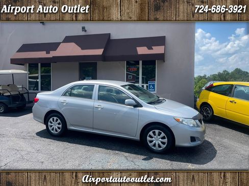 Used 2010 Toyota Corolla FWD image 1