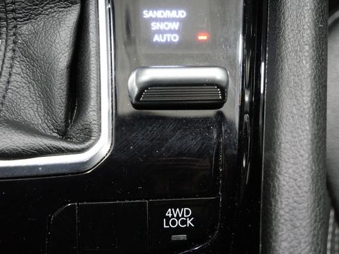 Used 2025 Jeep Compass Limited AWD/4WD image 20