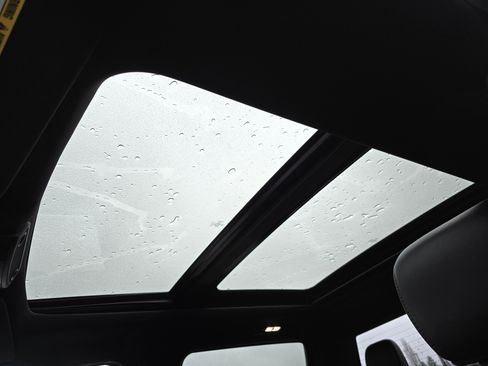 Used 2019 Ford F350 Platinum w/ Platinum Ultimate Package image 21