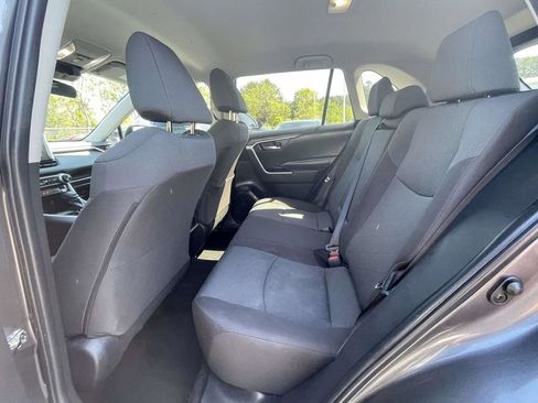Used 2024 Toyota RAV4 XLE FWD image 12