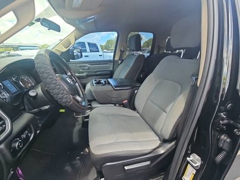 Used 2019 RAM 1500 Big Horn RWD image 5