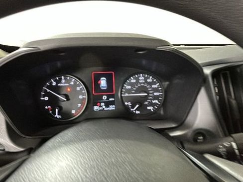 Used 2024 Subaru Crosstrek 2.0i AWD/4WD image 18