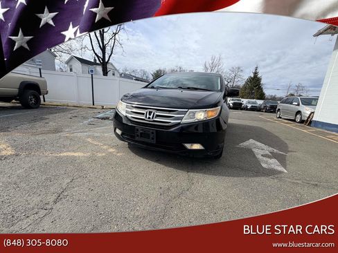 Used 2012 Honda Odyssey Touring image 1