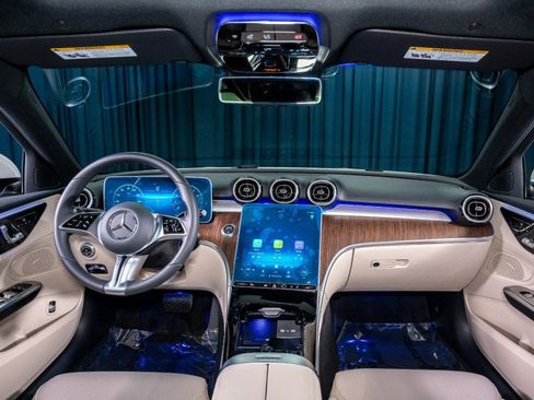 Certified 2025 Mercedes-Benz C 300 Sedan image 27