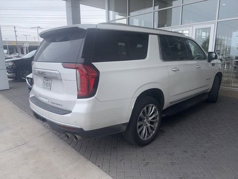 Used 2023 GMC Yukon XL Denali w/ LPO, Floor Liner Package image 3