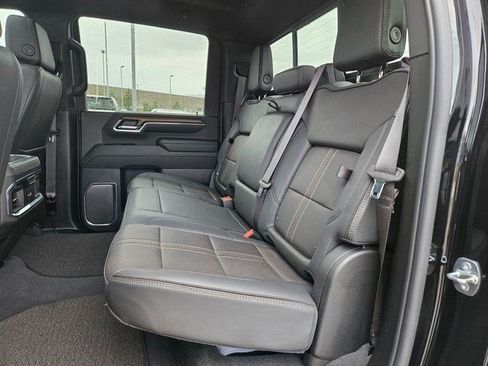 Used 2024 Chevrolet Silverado 2500 High Country w/ High Country Premium Package AWD/4WD image 29