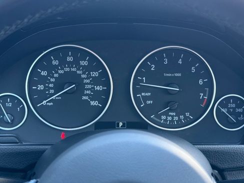 Used 2015 BMW 320i Sedan image 33