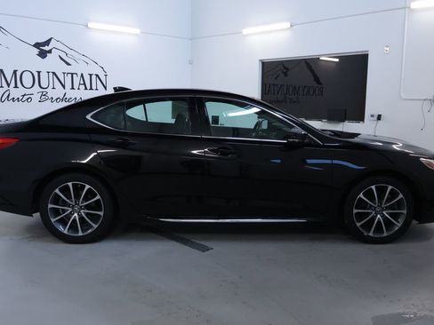 Used 2018 Acura TLX V6 w/ Technology Package image 8