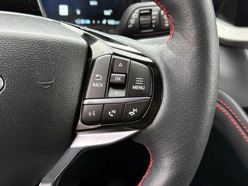 Used 2025 Ford Explorer ST-Line w/ ST-Line Street Pack image 20