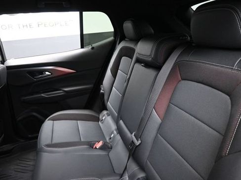 Used 2024 Chevrolet Equinox EV RS FWD image 21