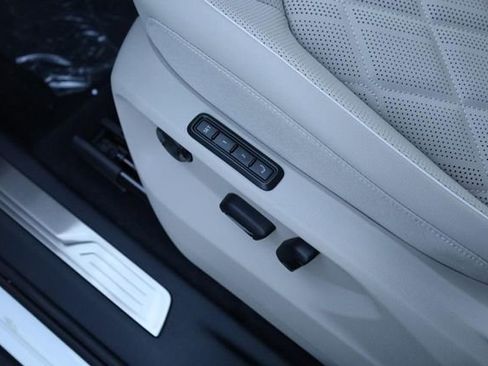 New 2026 Volkswagen Atlas SEL Premium R-Line image 11