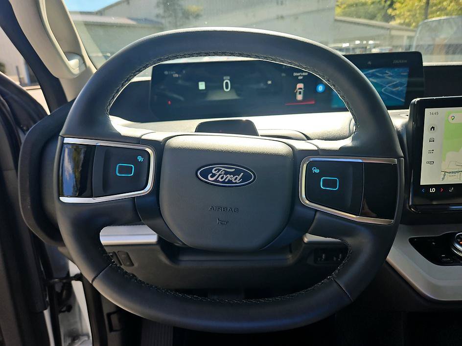 Used 2026 Ford Expedition Max Active AWD/4WD image 15