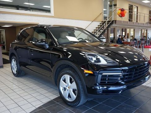 Used 2020 Porsche Cayenne image 18