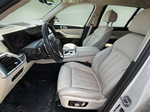 Used 2026 BMW X7 xDrive40i AWD/4WD image 18