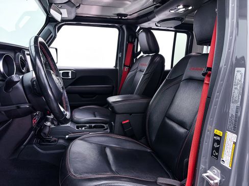 Used 2020 Jeep Wrangler Unlimited Rubicon w/ Quick Order Package 28Y Recon AWD/4WD image 16