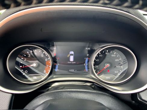 Used 2021 Jeep Compass Latitude AWD/4WD image 26