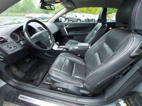 Used 2012 Volvo C70 T5 w/ Climate Pkg FWD image 7
