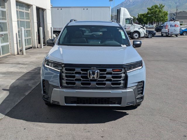 New 2026 Honda Pilot TrailSport image 11
