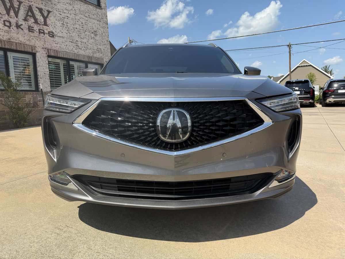 Used 2024 Acura MDX w/ Advance Package AWD/4WD image 2