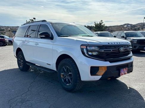 New 2026 Ford Expedition Tremor image 7