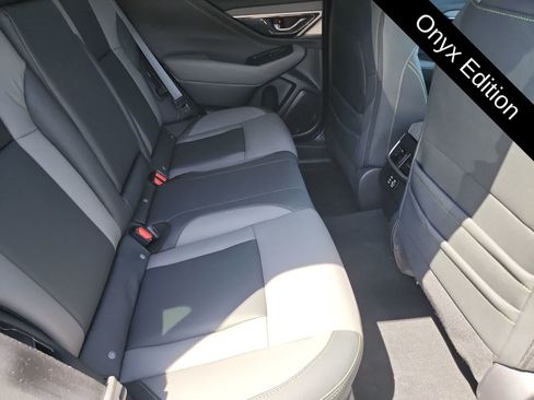 Used 2024 Subaru Outback Onyx Edition AWD/4WD image 17