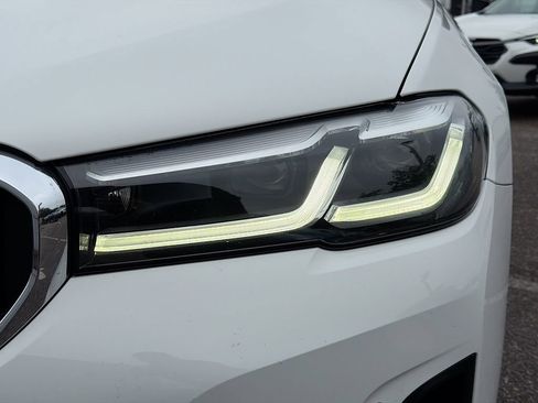 Used 2021 BMW 530i w/ Convenience Package image 9