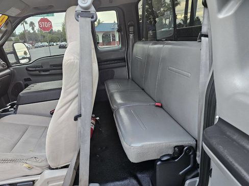 Used 2007 Ford F250 XL image 18