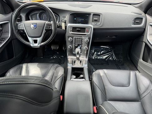 Used 2015 Volvo V60 T6 R-Design Platinum AWD/4WD image 12