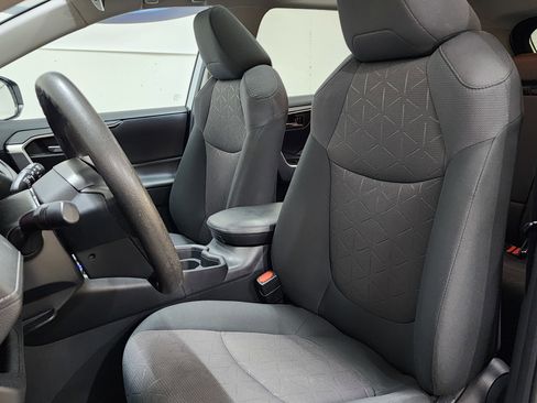 Used 2019 Toyota RAV4 XLE w/ All Weather Liner Package AWD/4WD image 14