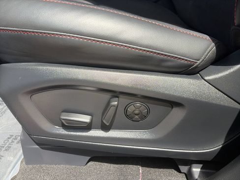 Used 2025 Ford Explorer ST RWD image 19