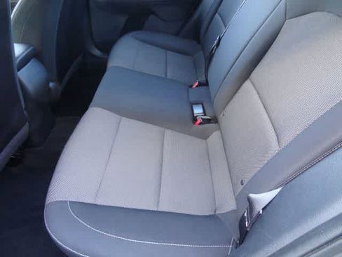 Used 2022 Kia Forte LXS image 7