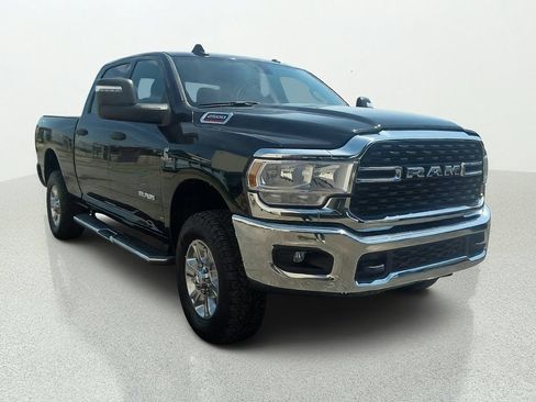 Used 2024 RAM 2500 Big Horn AWD/4WD image 1