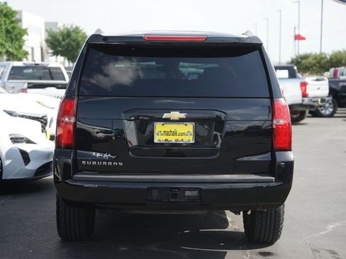 Used 2018 Chevrolet Suburban LT RWD image 7
